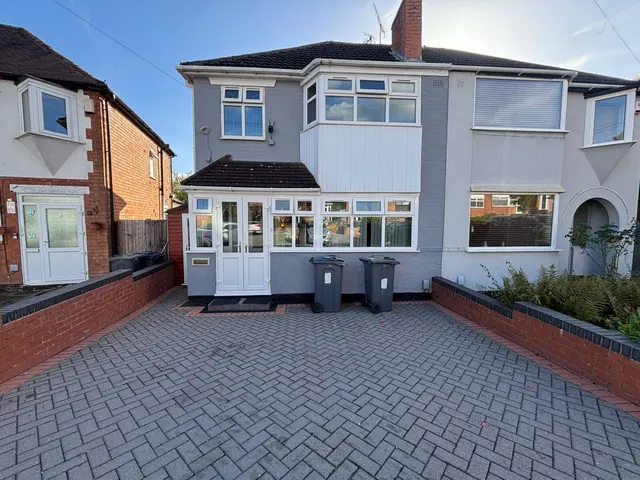 Max Road, Quinton, B32, photo 1