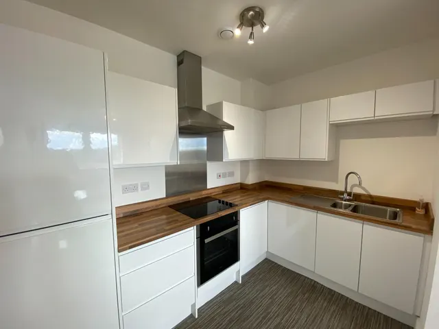 Farnsby Street, Central, SN1, photo 3