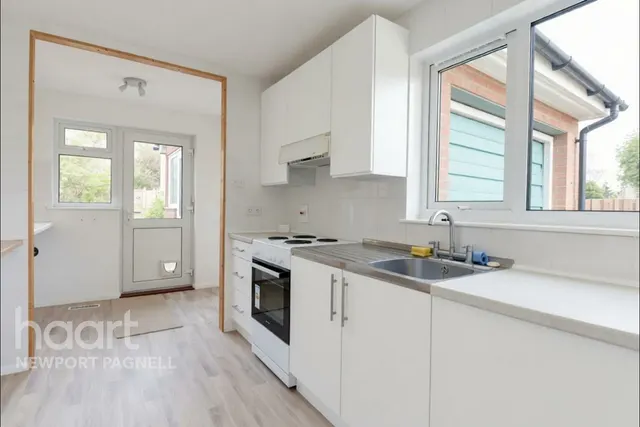 Summerhayes, Great Linford, MK14, photo 2