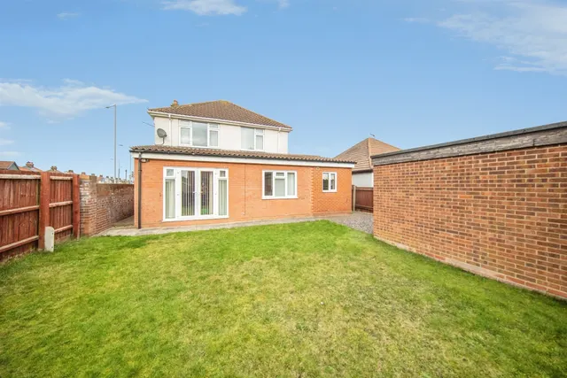 Foxhall Road, IPSWICH, photo 1
