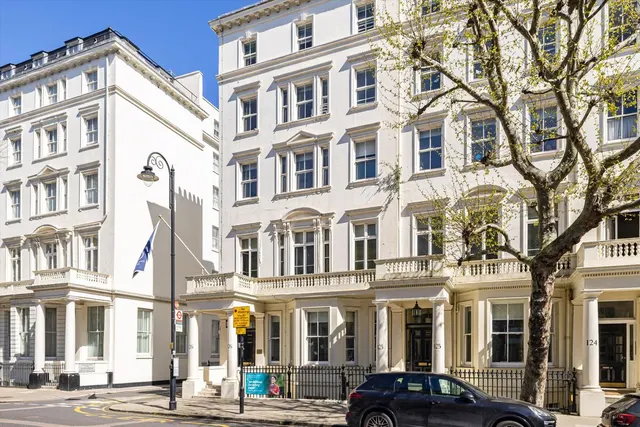 Queen's Gate, London, SW7, photo 1