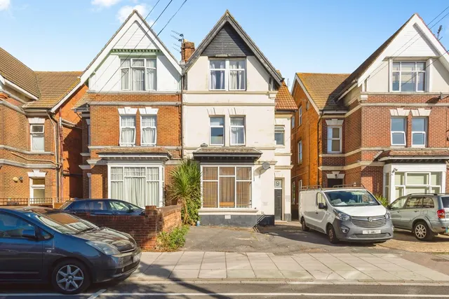 Stubbington Avenue, Portsmouth, PO2, photo 3