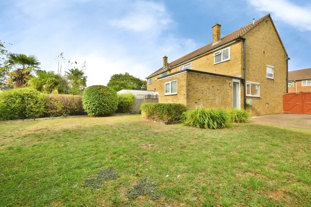 Photo 3 — The Downs, Harlow
