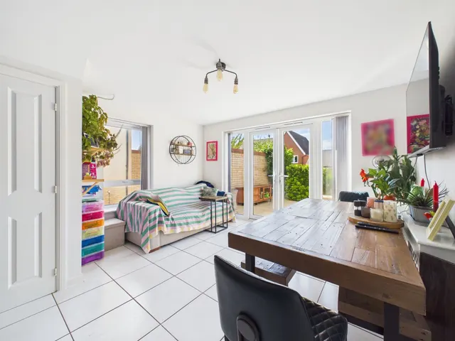 Beaufort Road, Upper Cambourne, CB23, photo 2