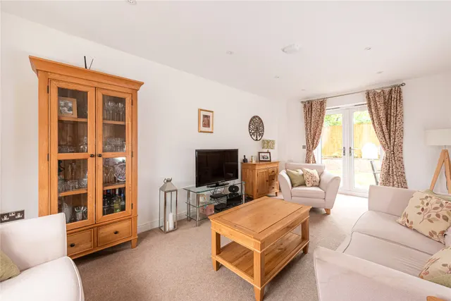 Rose Acre Close, Weedon, NN7, photo 2