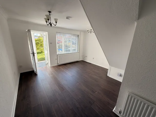 Photo 3 — Hornbeam Court, NORTHAMPTON