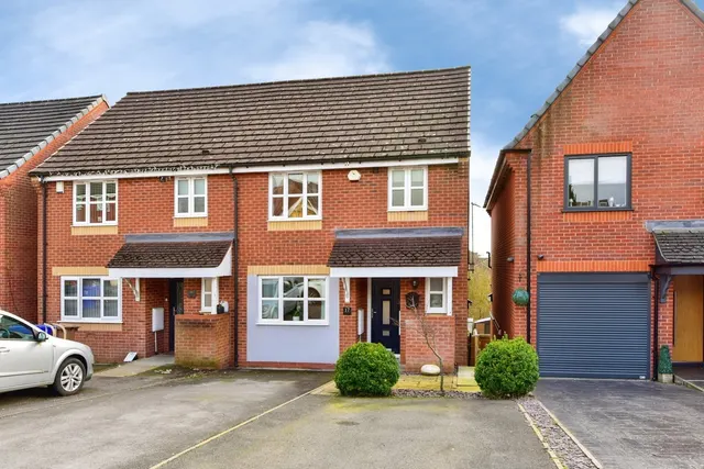Moorhen Way, Packmoor, Stoke-on-Trent, Staffordshire, ST7, photo 1
