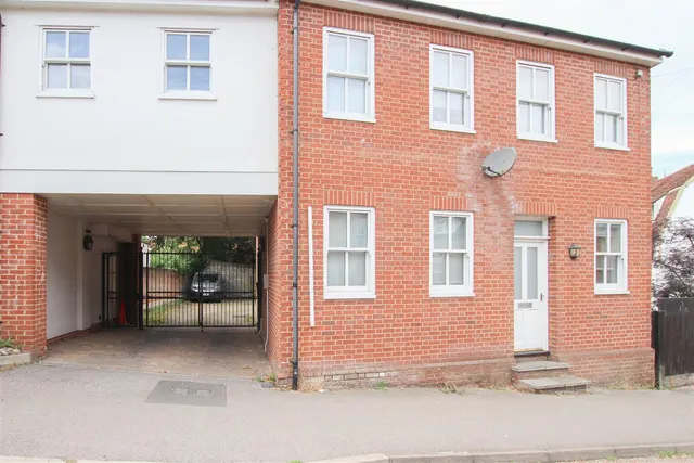 Fairycroft Road, Saffron Walden, CB10, photo 1