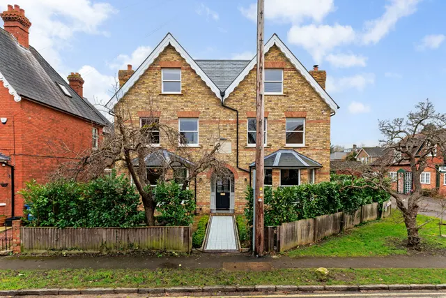 Montagu Road, Datchet, SL3, photo 1