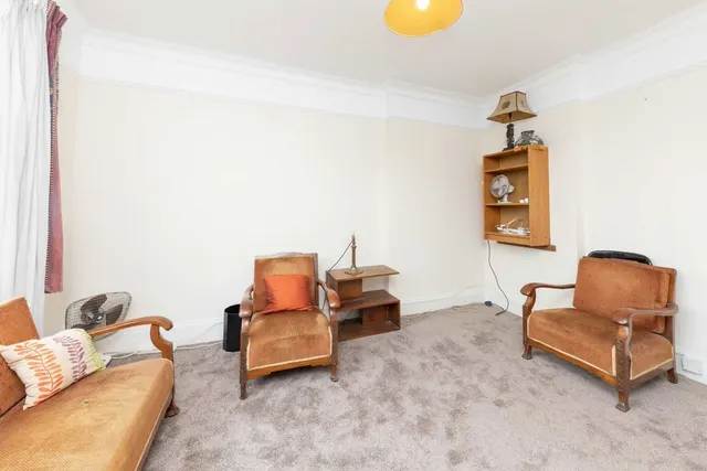 Ellesmere Road, W4, photo 2