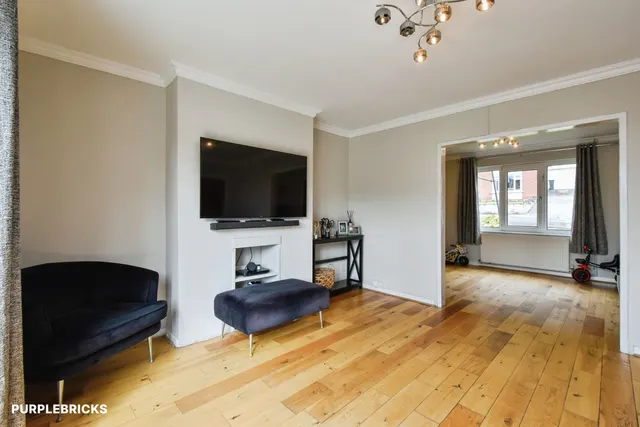 Bryn Catwg, Neath, SA10, photo 3