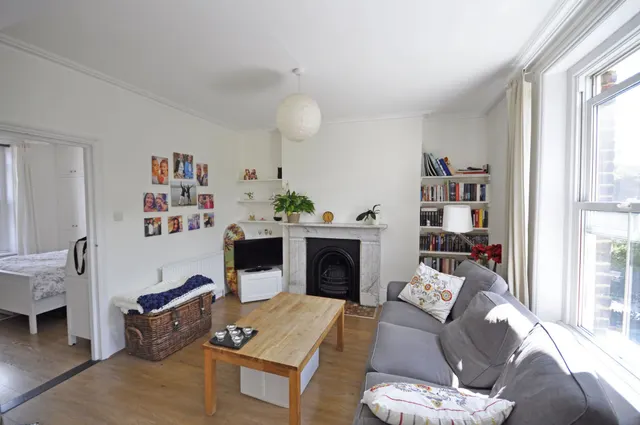 Photo 3 — Rosemary Lane, Mortlake, SW14 7HG