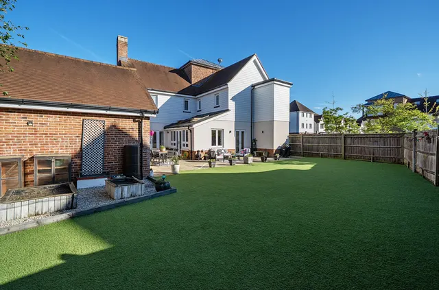 Photo 2 — Willowbourne, Fleet, Hampshire, GU51 5AB