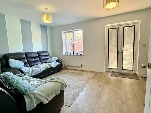 Farman Drive, Hoo, ME3, photo 2