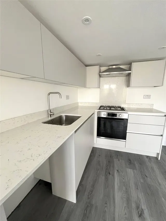 London Road, Northfleet, DA11, photo 3