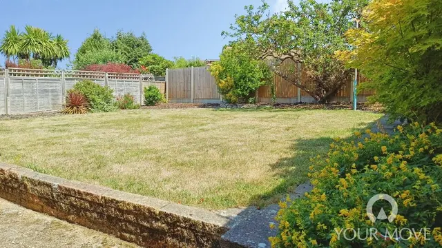 Photo 2 — Cambria Crescent, Gravesend, Kent, DA12