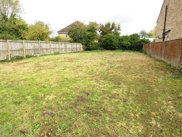 Photo 2 — Ravenhill Drive, March