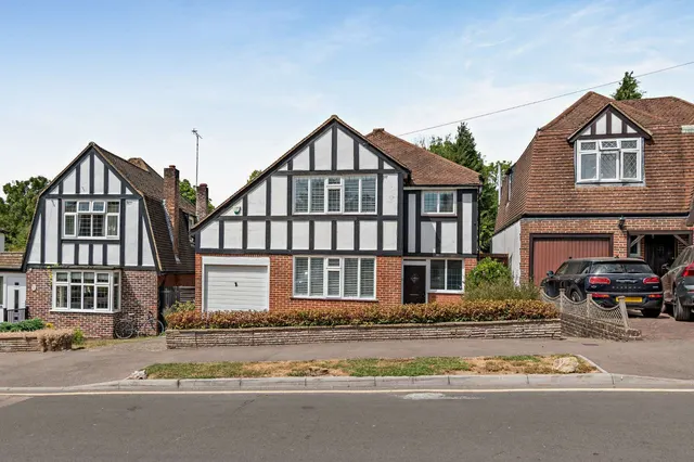 Tudor Drive, Otford, Sevenoaks, Kent, TN14 5QP, photo 1