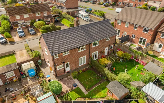 Riverside, Northwich, CW9, photo 3