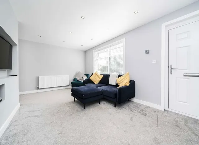 Photo 2 — Oakington Drive, Sunbury-On-Thames, TW16