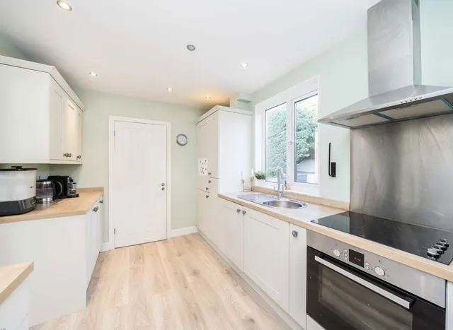 Photo 3 — Oakington Drive, Sunbury-On-Thames, TW16