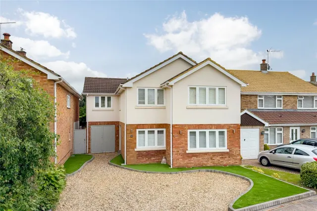 Ashley Gardens, Harpenden, Hertfordshire, AL5 3EY, photo 1