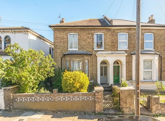 Ravensbourne Road, Catford, SE6, photo 1