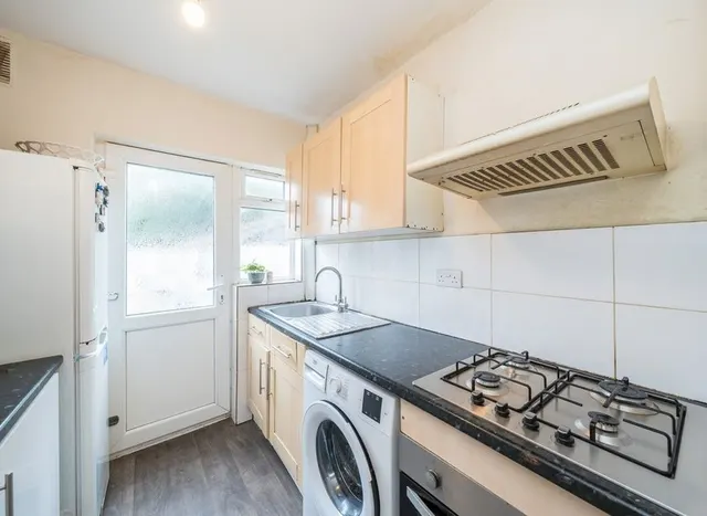 Photo 3 — Alderwick Drive, Hounslow, TW3