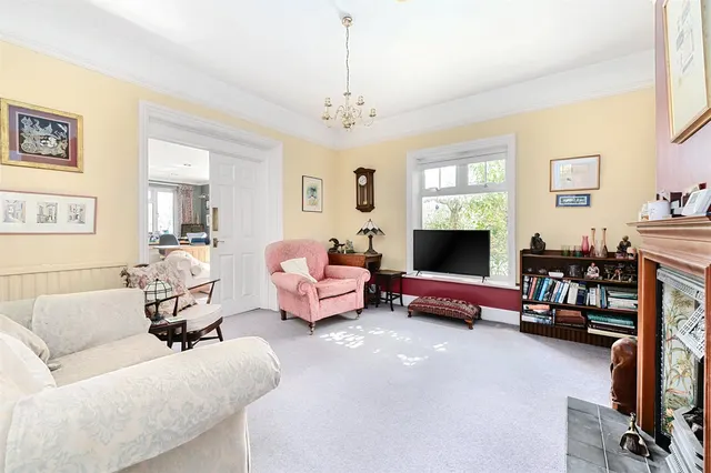 Photo 2 — Durnsford Avenue, Fleet, Hampshire, GU52 7TA
