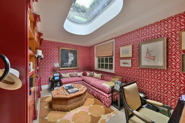Photo 2 — Cresswell Place, Chelsea, London