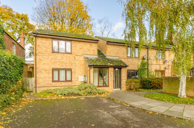 13 Hastings Close, Barnet, photo 1
