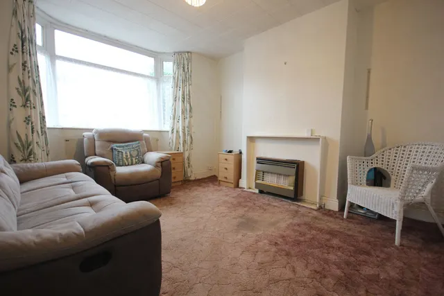 Photo 2 — Bassett Road, Coventry, CV6 1LF