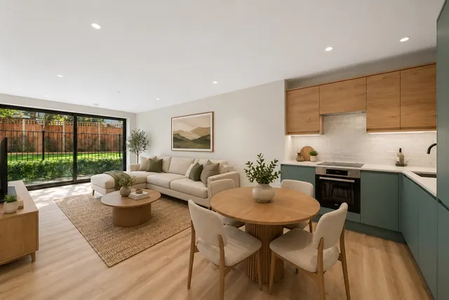 Boston Manor Road, Brentford, TW8 8DZ, photo 1