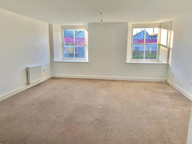Photo 2 — Lady Campbells Court, Dunfermline