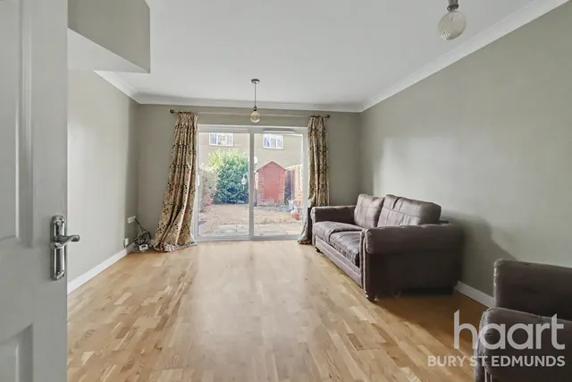 Osprey Drive, Stowmarket, IP14, photo 2