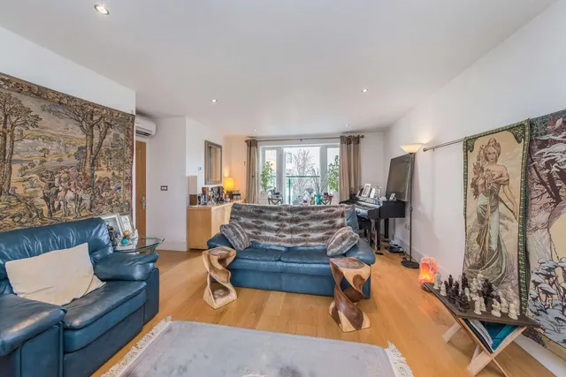 Strand Drive, Richmond, TW9, photo 2