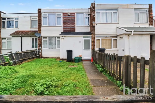 Robin Way, Orpington, BR5, photo 1