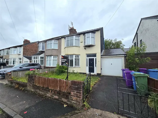 Stoneycroft Crescent, Liverpool, L13, photo 1