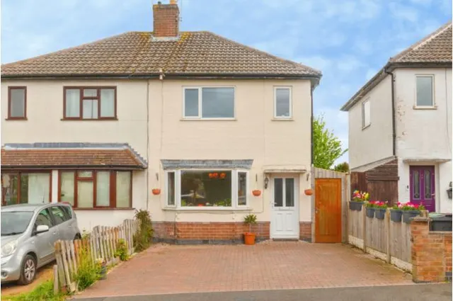 Gwendolin Avenue, Birstall, LE4, photo 1