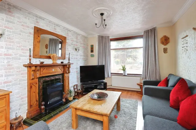 Photo 2 — Hastilar Road South, Sheffield, South Yorkshire, S13