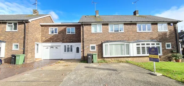 Great Gregorie, Basildon, Essex, SS16 5QX, photo 1