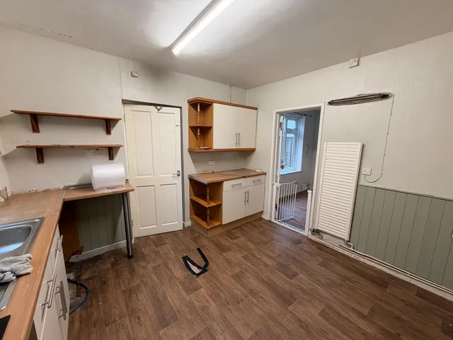 Sidmouth Street, Audenshaw, M34, photo 3