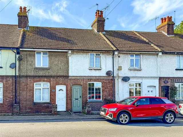 Horsham Road, Littlehampton, photo 1