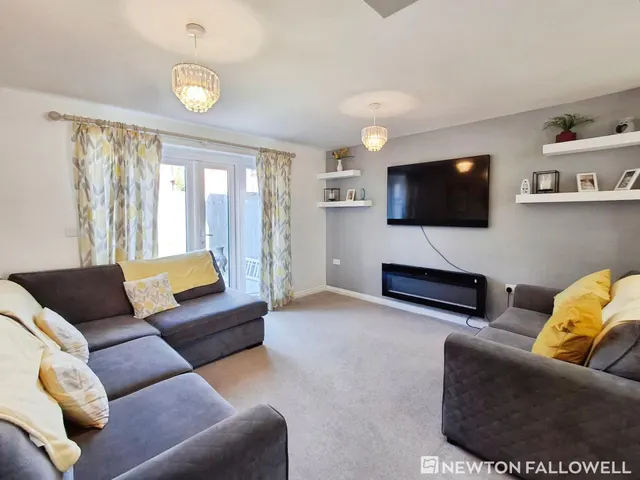 Taunton Road, Bourne, PE10, photo 2