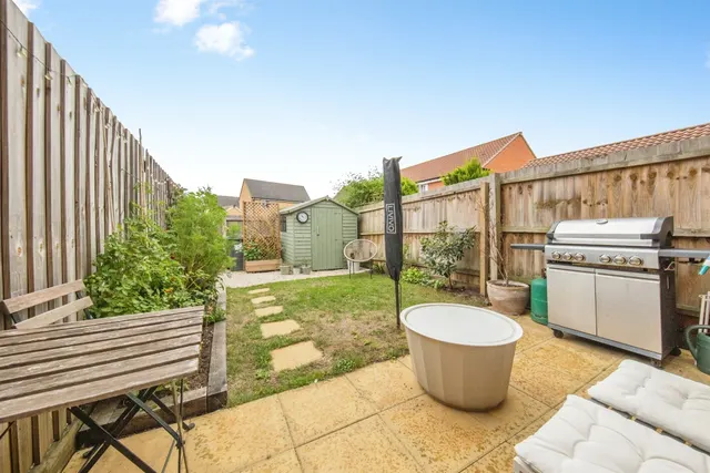 Photo 3 — Cale Road, Melton, Woodbridge