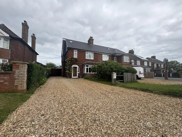 Middletons Road, Peterborough, PE7, photo 2