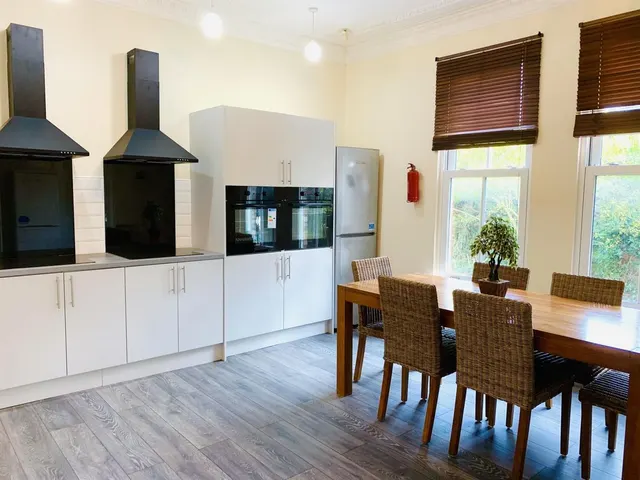 Barlow Moor Road, Didsbury, M20, photo 2