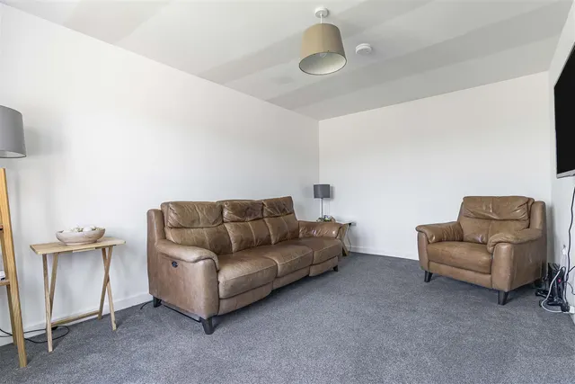 Dutfield Close, Haverhill, CB9, photo 3
