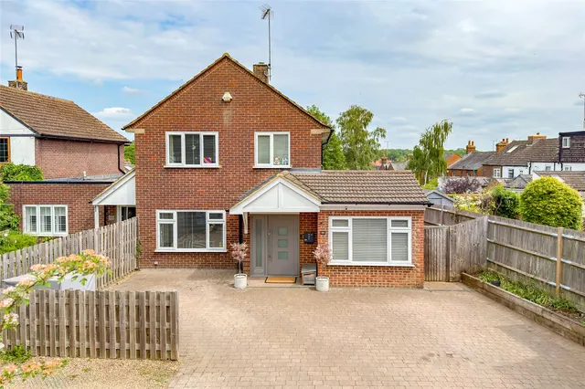 Photo 3 — Marford Road, St. Albans, Hertfordshire, AL4 8AY