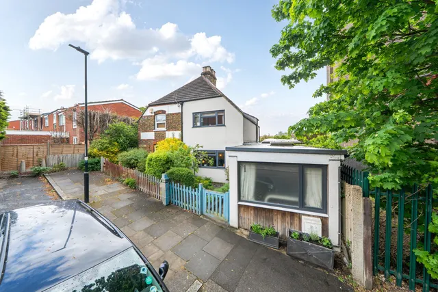 Woodcot Cottages, Shooters Hill, SE18, photo 1